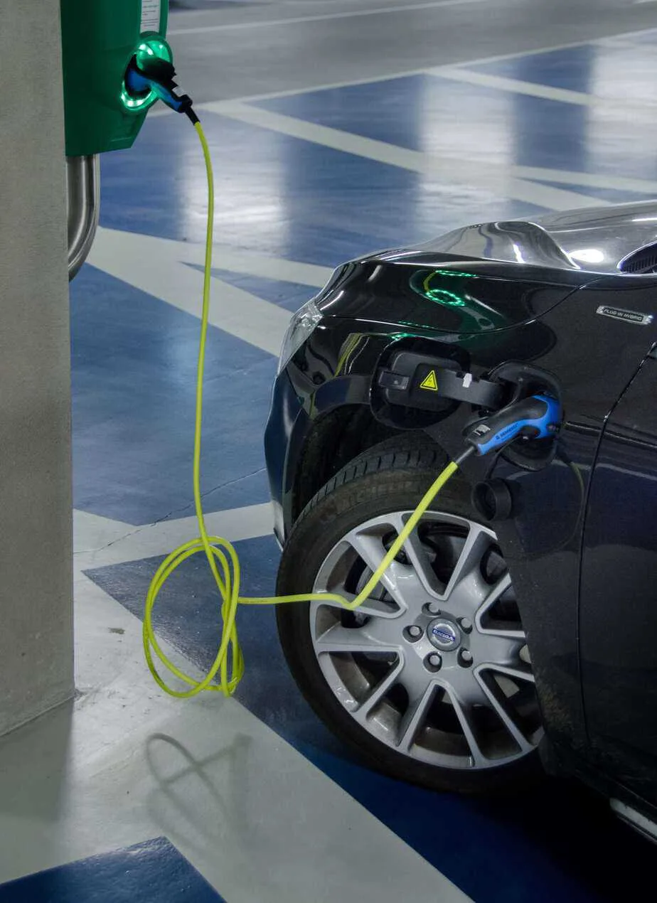 Montreal electric vehicle towing service